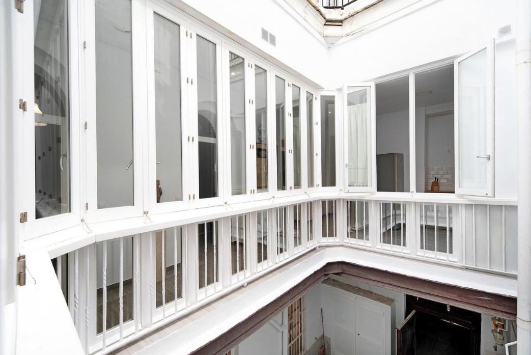 Precioso alojamiento en Cádiz junto al mercado Exterior foto